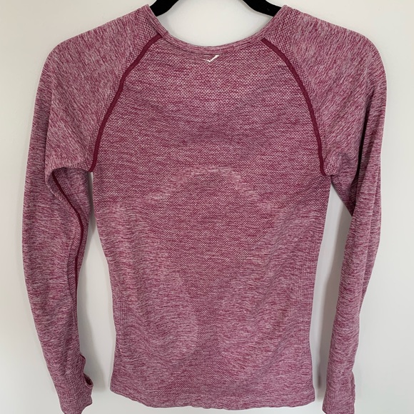 Gymshark Long Sleeve Workout Top - Picture 2 of 4